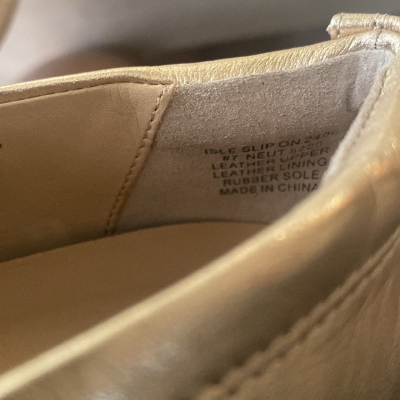 ABEO Isle Gold Metallic Leather Slip-on Walking Shoe Jute Wrap Sole Normcore - Picture 9 of 16